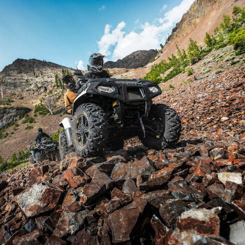 https://cdn1.polaris.com/globalassets/pga/off-road-winches/2884833_alt2.jpg?v=d871d730