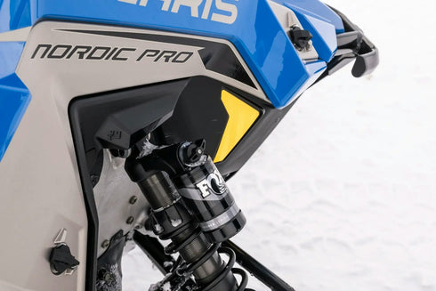 https://polaris.imgix.net/C8DO88Jd-2027-sno-650-voyager-nordic-pro-matte-silver-quartz-velocity-blue-image-TW21409.webp?fit=scale&fm=pjpg&h=1024&w=1536&s=6bfc449238a3f49a72149678bf4f0fe3