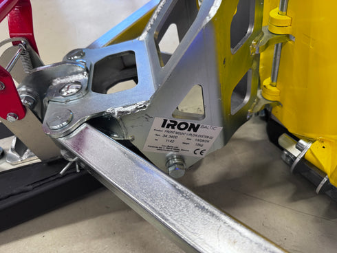 Iron Baltic V-Aura etukiinnitteinen 150cm