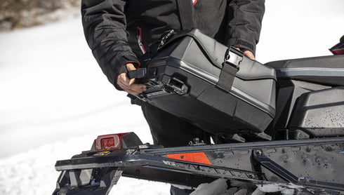 https://cdn1.polaris.com/globalassets/pga/pdp-carousels/lock--ride-flex-images/lockrideflexadventurebagtall_630x358.jpg?v=8e7ba209